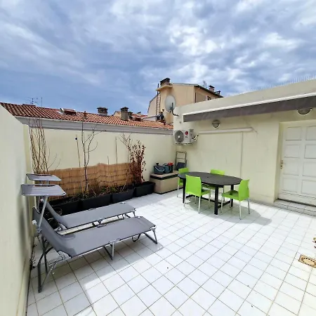 Plein centre Appartement climatisé et spacieux avec grande terrasse sur le toit à Nice Extérieur photo